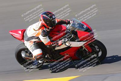 media/Oct-09-2022-SoCal Trackdays (Sun) [[95640aeeb6]]/Bowl (1015am)/